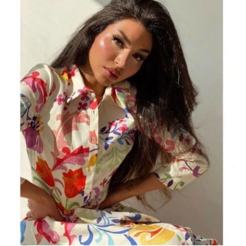 Zara Multicolor Floral Midi Dress Bloggers Favorite - Picture 6 of 11